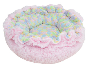 Lily Pod Bed in Ice Cream and Bubble Gum